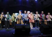 Ema: Pemkot Bandung Akan Terus Melindungi, Melestarikan, Mengembangkan, dan Meregenerasi Seni Budaya Angklung