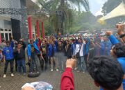 Aksi Mahasiswa di Acara Halal Bilhalal Pemkot-Pemkab Tasik