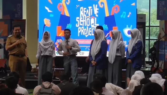 Showcse Creative Shool Diluncurkan, Bupati Dony: Anak Muda Kreatif Bikin Masa Depan Sumedang Lebih Baik