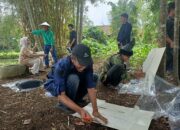 Pelukis Iwan Koeswanna Ajak Jaga Lingkungan Lewat Karya Seni