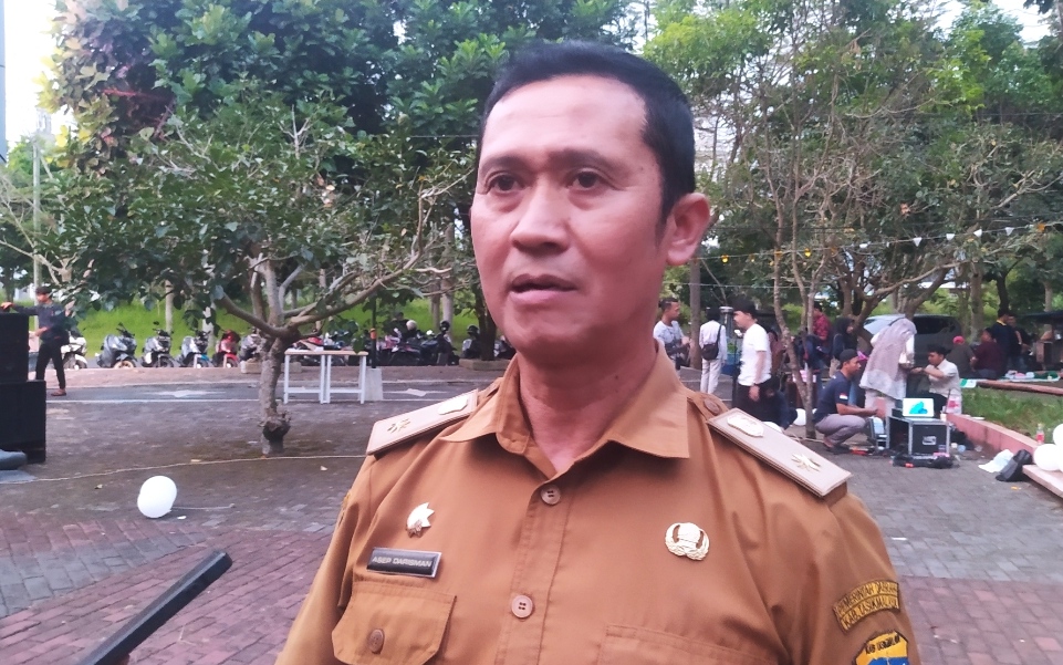 Komunitas Tour Leader