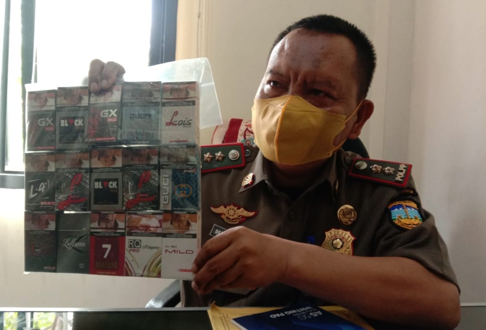 Rokok Tanpa Pita Cukai