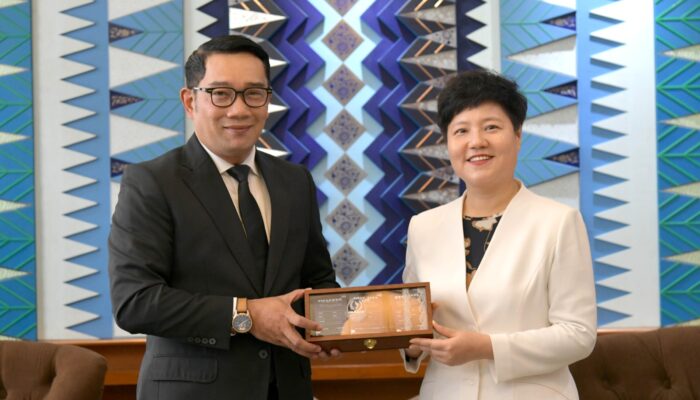 Ridwan Kamil Komitmen Perpanjang Sister Province, Bertemu Wagub Guangxi Zhuang