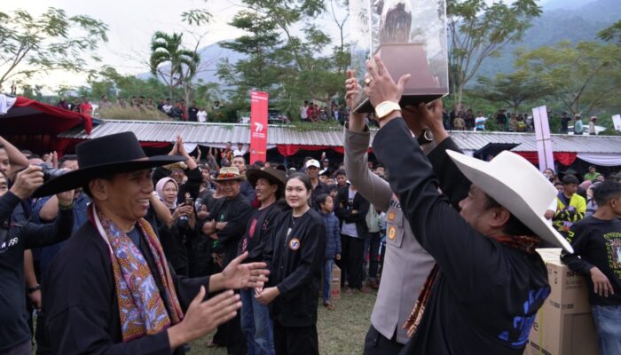 Seni Ketangkasan Domba Garut Piala Kapolda Jabar, Diwarnai Bansos