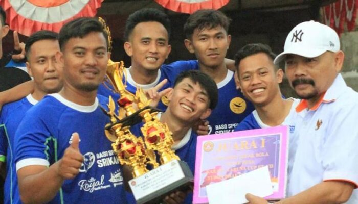 SUMEDANG: Perkuat Persaudaraan, Digelar Kejuaraan Sepak Bola Desa Cup Tahun 2023, Kota Kaler Juara 1