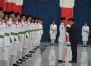 Anggota Paskibraka Jawa Barat Dikukuhkan Gubernur