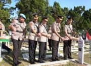 Polwan Polda Jabar Ziarah ke TMP Bandung, Jelang HUT Ke-75