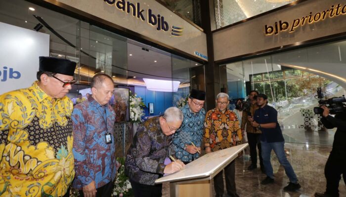 Genjot Akselerasi Bisnis Kantor bank bjb di T Tower Diresmikan