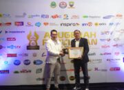 Radio eRKS Sumedang Terima 2 Penghargaan Anugerah Penyiaran KPID Jawa Barat