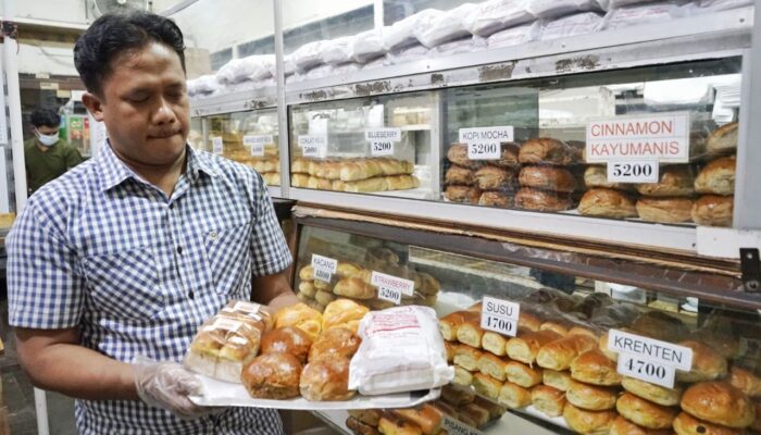 Toko Roti Sidodadi Incaran Pemburu Kuliner, 69 Tahun Berjalan