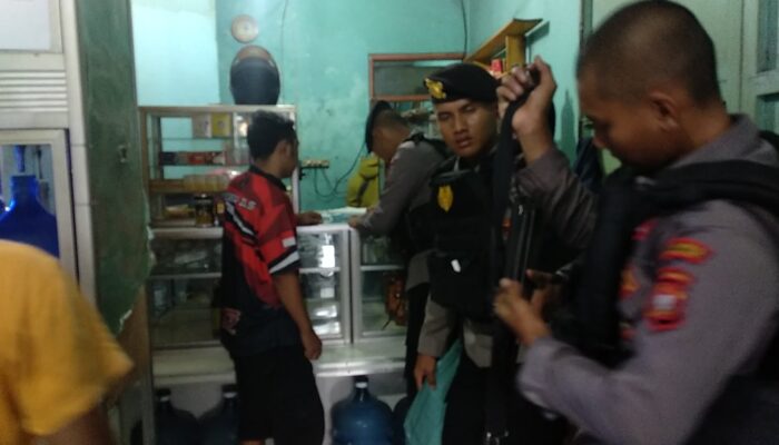 Diduga Jual Miras, Polisi Gerebek Depot Isi Ulang