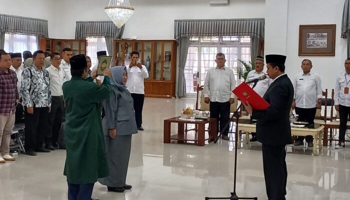 Dilantik, Direktur Umum dan Keuangan Perumda Air Minum Tirta Medal Sumedang