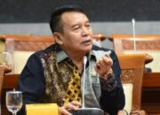 TB Hasanuddin Sebut Tak Etis Jika Panglima TNI Gugat Pemerintah Soal Aturan Pensiun