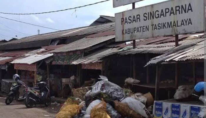 Dampak Signifikan E-Commerce, Banyak Toko Tutup