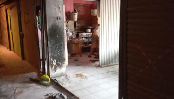 BANDUNG: 2 Kios di Pasar Kosambi Terbakar
