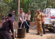 HORE!, Polisi di Ciamis Salurkan Air Bersih, Warga Semringah