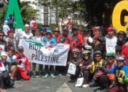 Pesepeda Bandung Raya Desak Pemerintah Hentikan Agresi Militer Israel di Palestina
