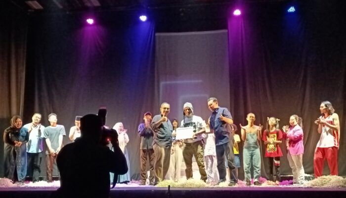 Vibes Lima Jangkrik di Gedung Kesenian Kota Tasik Luar Biasa