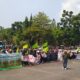 Demonstrasi ke Kantor Bupati