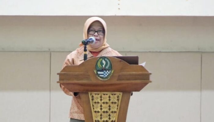 Eni Rohyani: Pemimpin Tak Lagi Hanya Mengelola, Tapi Mampu Menginspirasi