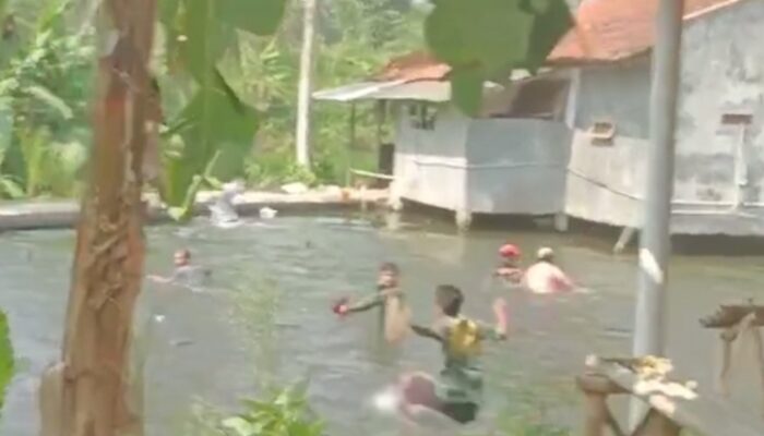 Berjudi Dahulu, Berenang ke Tepian Kolam di Purbaratu