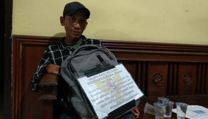 Aksi Jalan Kaki Warga Ciamis Keliling Indonesia, Ingatkan Para Caleg