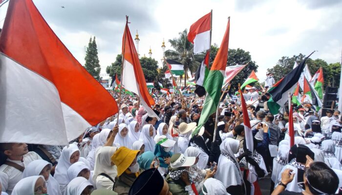 Aksi Bela Palestina di Tasikmalaya, Ribuan Warga Sampai Lelang Kendaraan