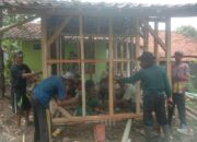SUMEDANG: Warga Neglasari Desa Babakanasem Bangun Rumah Tuna Wisma