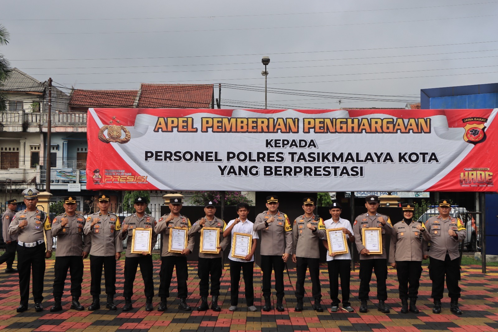 Polres Tasikmalaya Kota Berikan Penghargaan | KAPOL.ID