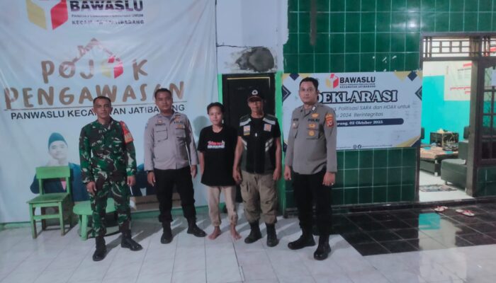 Jelang Pemilu, Anggota Polsek Jatibarang Rutin Pantau Kantor PPK dan Panwascam