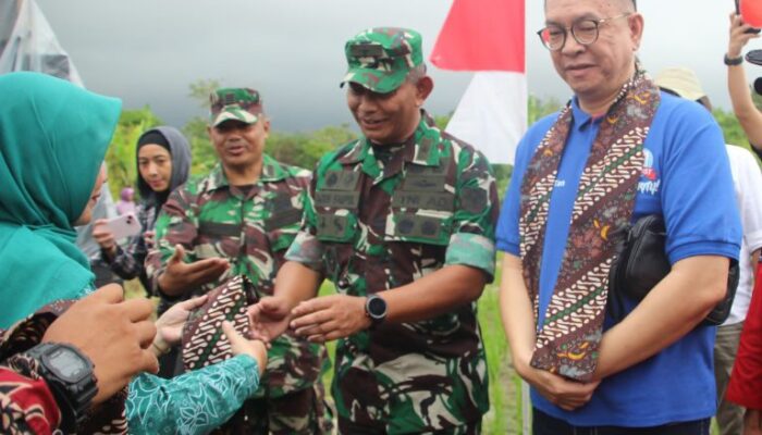 Kasdam III Siliwangi Minta Jembatan Gantung di Wanajaya Dijaga dengan Baik