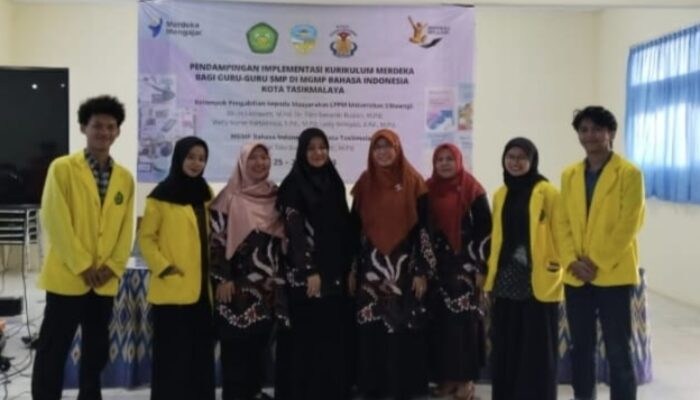 Tim Pengabdian Unsil dan MGMP Bahasa Indonesia Implementasikan Kurikulum Merdeka Tingkat SMP di Kota Tasikmalaya