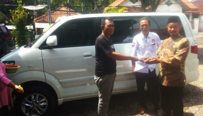 Semringah, Bumdes Bhakti Asih Miliki Kendaraan Operasional