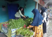 Tiap Musim Liburan, Pedagang Lalapan di Galunggung Marema