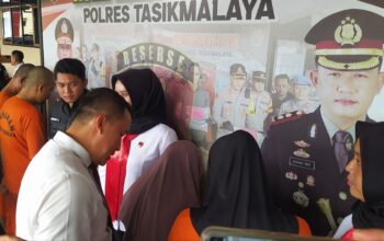 Keuntungan 2,7 Miliar