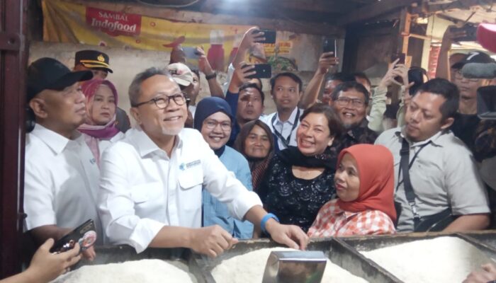 TANJUNGSARI: Mendag Pantau Harga Kepokmas, Beli Ayam Potong dan Dibagikan