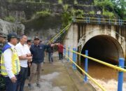 Bey Machmudin Pantau Kawasan Banjir di Bandung, Menurutnya 81 Persen Terkendali