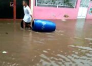 Banjir Karawang dan Longsor Purwakarta, Ribuan Jiwa Mengungsi, 100 Hektare Area Pertanian Terendam Banjir