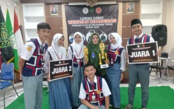 Lomba Debat