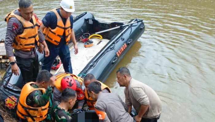 Meninggal, Penyelam Terseret Arus Air Bendungan Disposal Cihamerang Sumedang