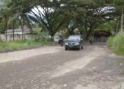 Dari Perempatan Cipasung hingga Sukaratu, Kondisi Jalan Bikin Khawatir Warga