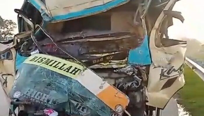 Dua Warga Salopa Meninggal dalam Tabrakan Maut di Tol Cikampek