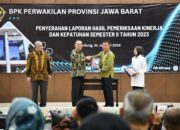 Terima LHP Kinerja dan Kepatuhan dari BPK, Bey: Dasar Tingkatkan Tata Kelola Keuangan Daerah