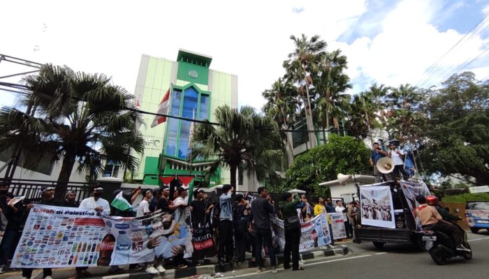 Terus Suarakan Boikot Produk Israel: YKMI, Gerbang Pronas dan Relawan Capres Desak MUI Agar Bersikap Tegas