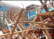 Siswa Panik, Beberapa Orang Terluka, Atap Bangunan MTs Al Munawwaroh Ambruk