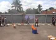 KPU Kabupaten Tasik Membakar Surat Suara tak Terpakai