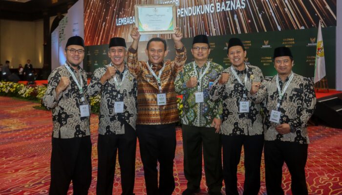 Pemkot Tasik Raih Penghargaan Wali Kota Pendukung Pengelolaan Zakat Terbaik