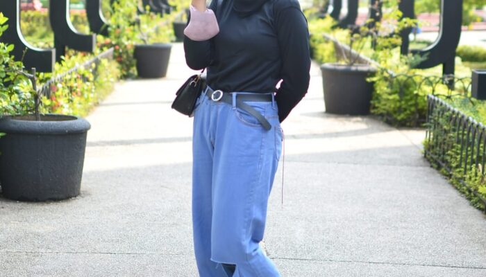 Gadis Cantik Berhijab Warga Cianjur Hilang, Dikabarkan Dibawa Pria Misterius