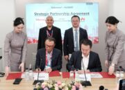 Telkomsel dan Huawei Tandatangani Kerja Sama Home Broadband and 5G Innovation serta Talent Development