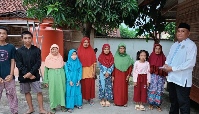 Lagi, Majelis Ta’lim Forkowas Sumedang Bagikan Takjil dan Sedekah, Kejar Berkah Ramadan